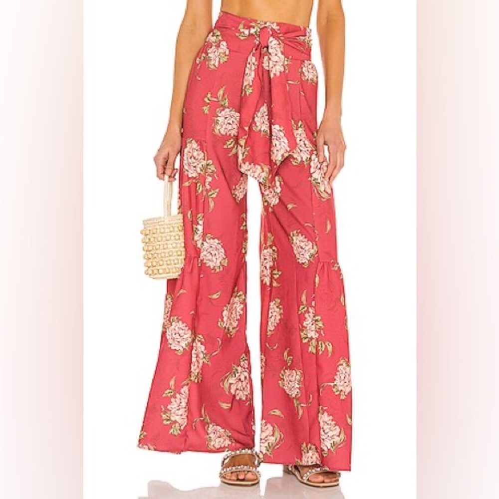 NWOT Agua Bendita Jade Blomma Wide‎ Leg Pants in Maroon
AGUA BENDITA